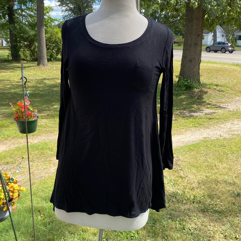 Hi-lo tunic with sheer panel detail